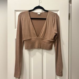 Aritzia cropped long sleeve, size large
